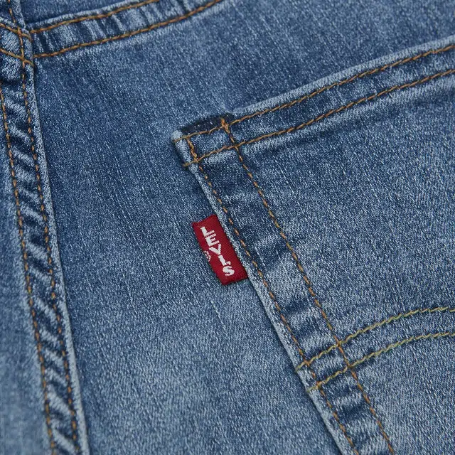 levis