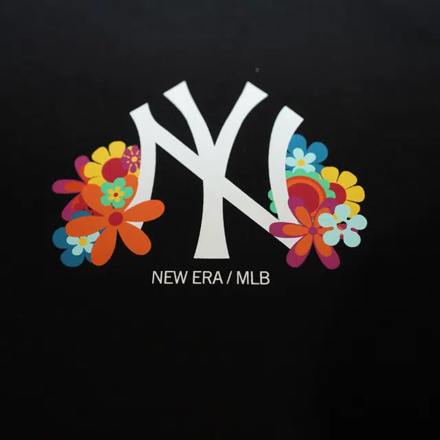 New Era SS22 logoT