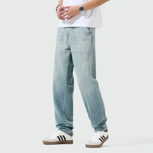 Lee Cooper