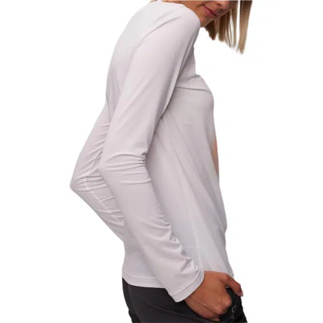 On Logo T