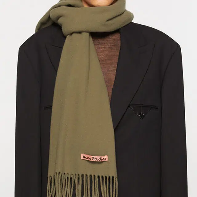 Acne Studios