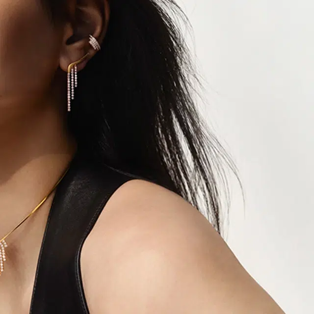 AHKAH 18K