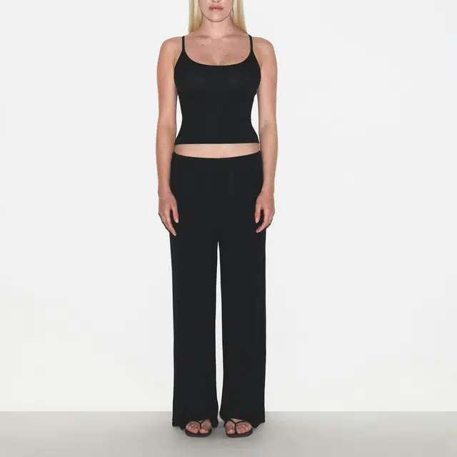 SKIMS SOFT LOUNGE TANK SLEEP SET