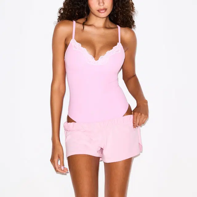 SKIMS FW25 FITS EVERYBODY LACE PUSH-UP SUIT V