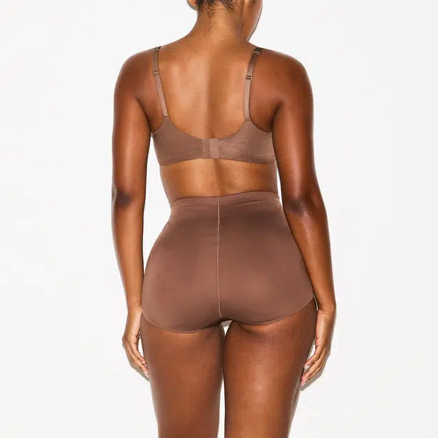 SKIMS FW25 BODY BUTT ENHANCING PADDED BRIEF