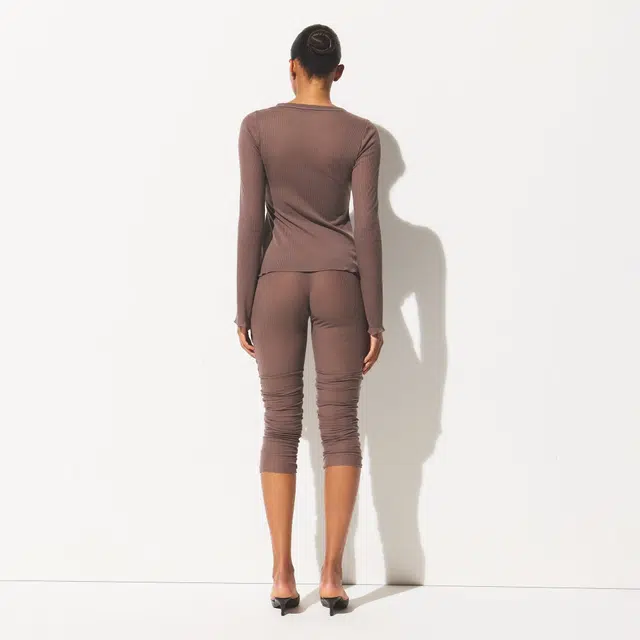 SKIMS SHEER RIB LONG SLEEVE HENLEY FW25T