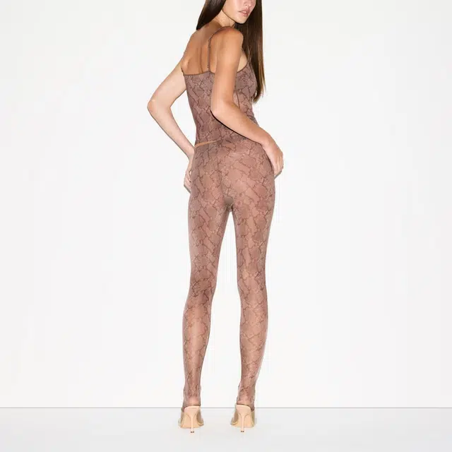 SKIMS FW25 MILKY SHEER FOOTED LEGGING