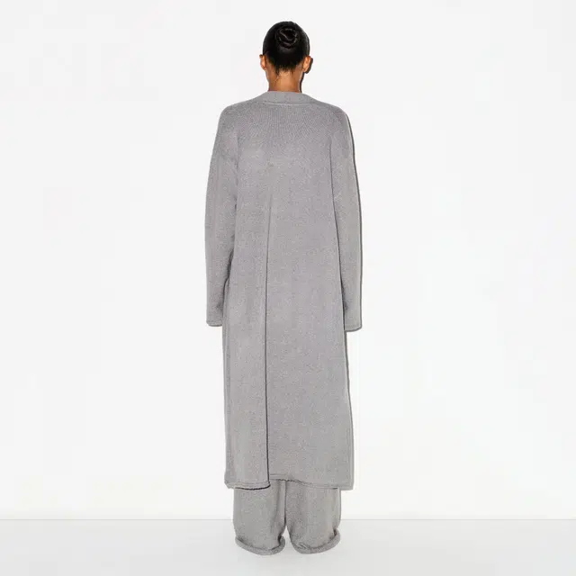 SKIMS FW25 TEXTURED KNIT LONG CARDIGAN