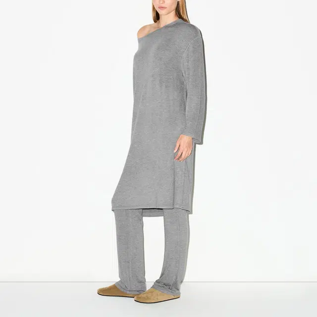 SKIMS FW25 LIGHTWEIGHT MODAL LONG SLEEVE TUNIC