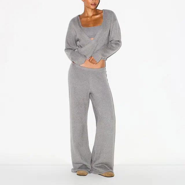 SKIMS FW25 TEXTURED KNIT WRAP SWEATER