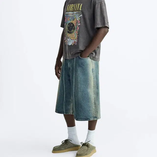 ZARA Relaxed Denim Shorts Blue