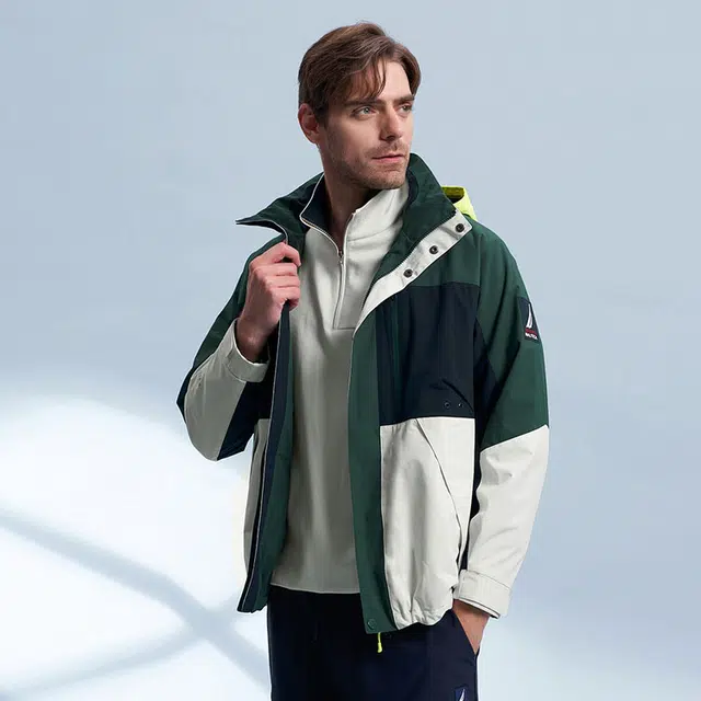 NAUTICA