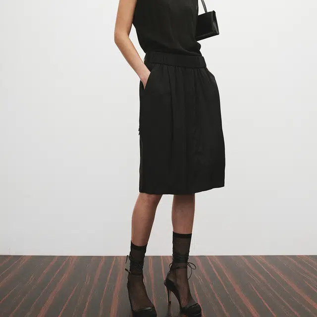 RECTO SS25 SHEER BACK BANDING SKIRT