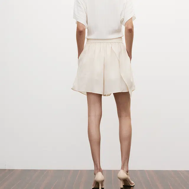 RECTO SS25 WRAP LAYERS BANDING SHORTS