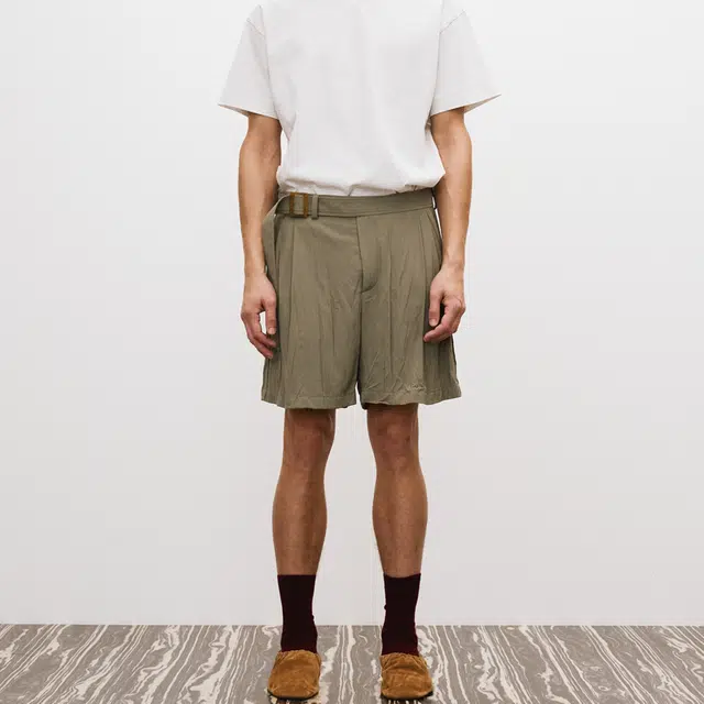 RECTO SS25 WRINKLE DETAIL BELTED SHORTS