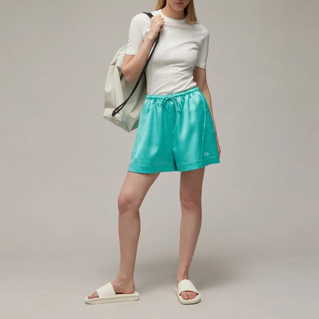 adidas TECH SEERSUCKER SHORTS