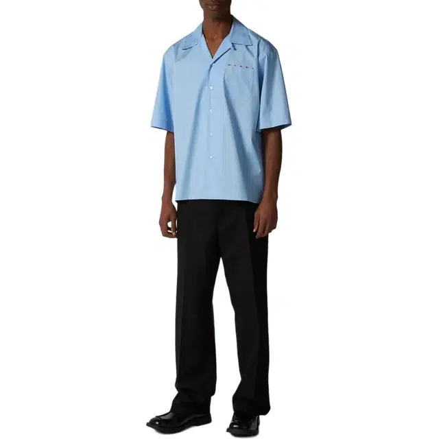 MARNI T