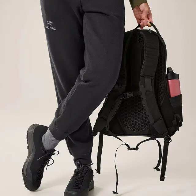 Arcteryx ARRO 16L
