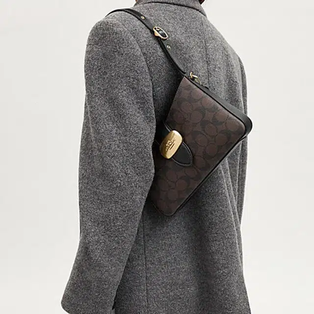 COACH Eliza SHOULDER BAG 25