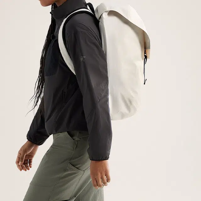 Arcteryx GRANVILLE 25L Logo