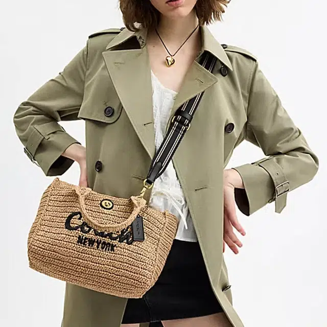 COACH Cargo 26 Tote