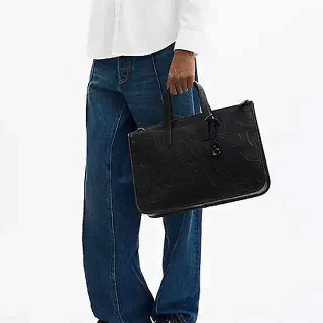 COACH Isaac Maxi 40