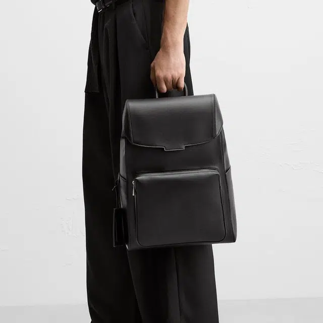 ZARA PU