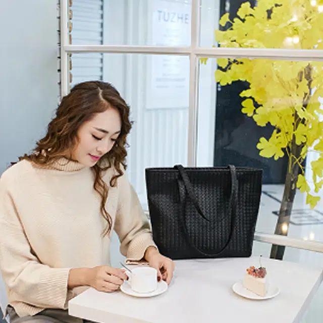 OUZIHUANG Tote PU