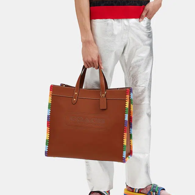 COACH Field 40 Logo Tote