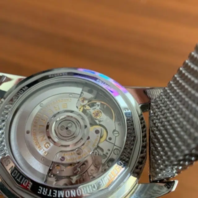 BREITLING 200 44mm