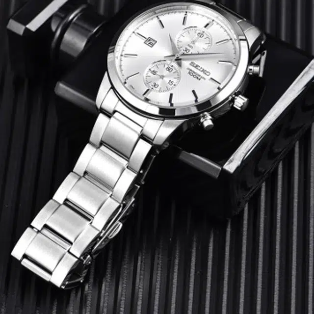 SEIKOChronograph 100 42.5mm