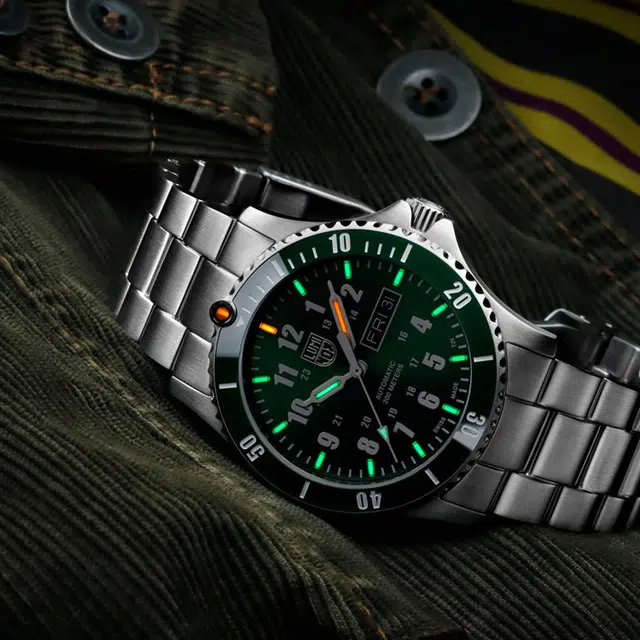 LUMINOX 200 42mm