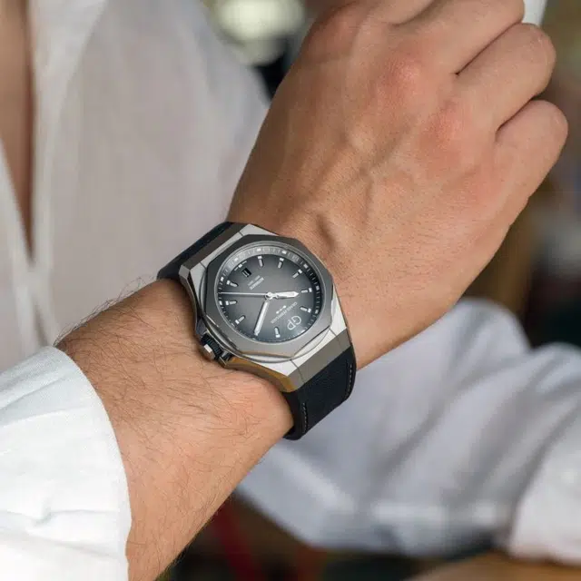 GP 300 44mm