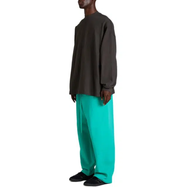 Fear of God Essentials Longsleeve T-Shirt SS24 Ink