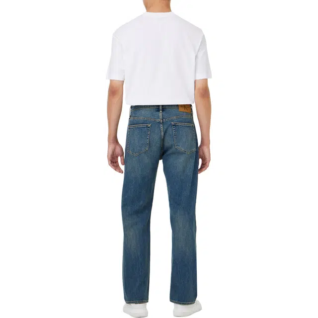 CALVIN KLEIN
