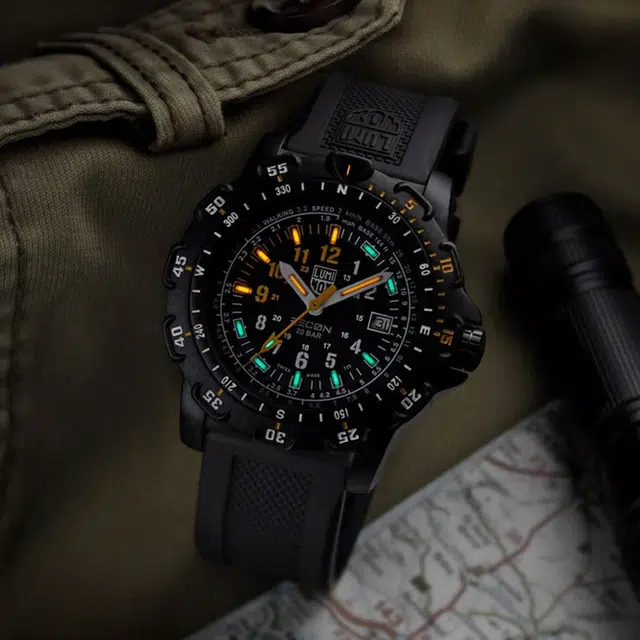 LUMINOXRECON Point Man 200 45mm