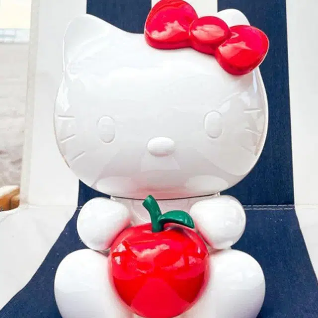 LEBLON DELIENNE Hello Kitty 26cm