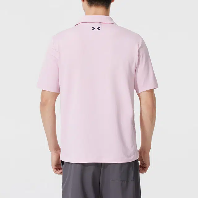 Under Armour logoPolo