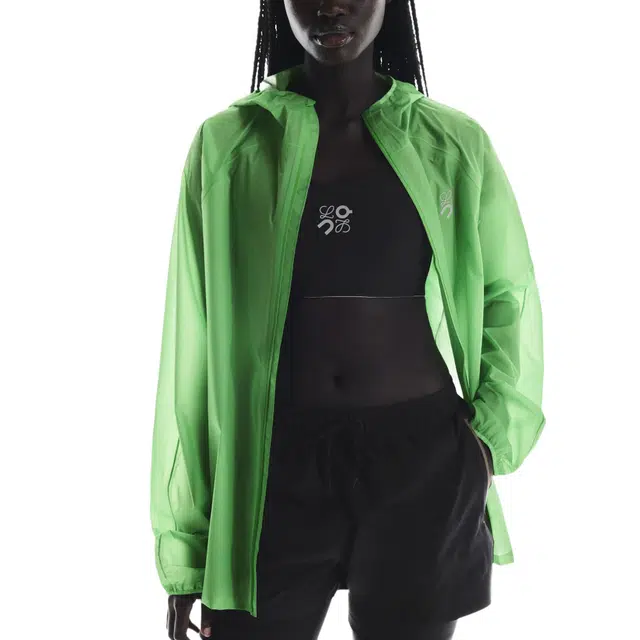 On x LOEWE Ultra