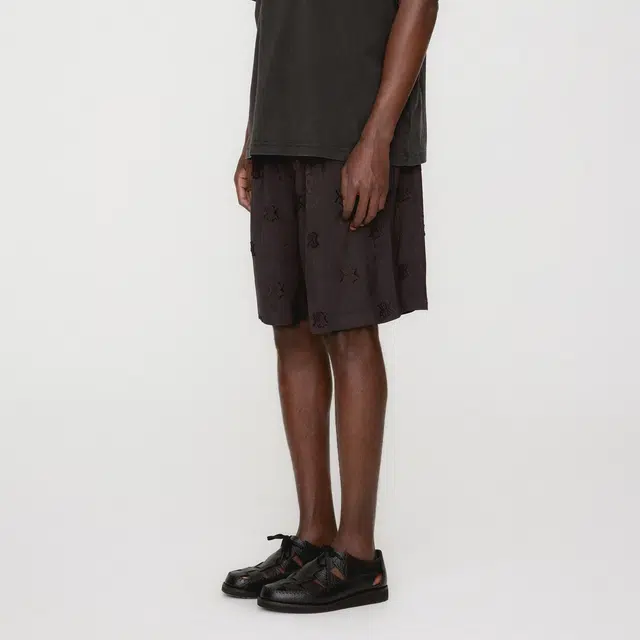 KITH SS25 Lewis logo