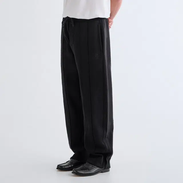 KITH Bryson Panelled