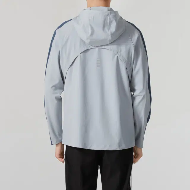 Under Armour Storm