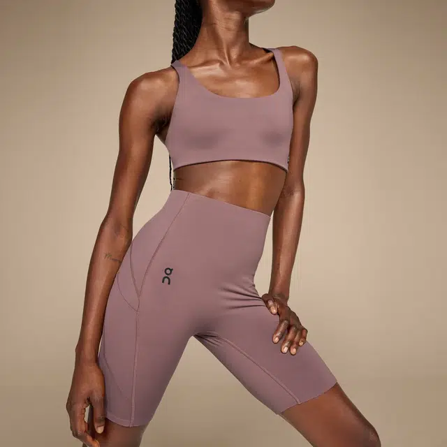 On Movement Tights Short