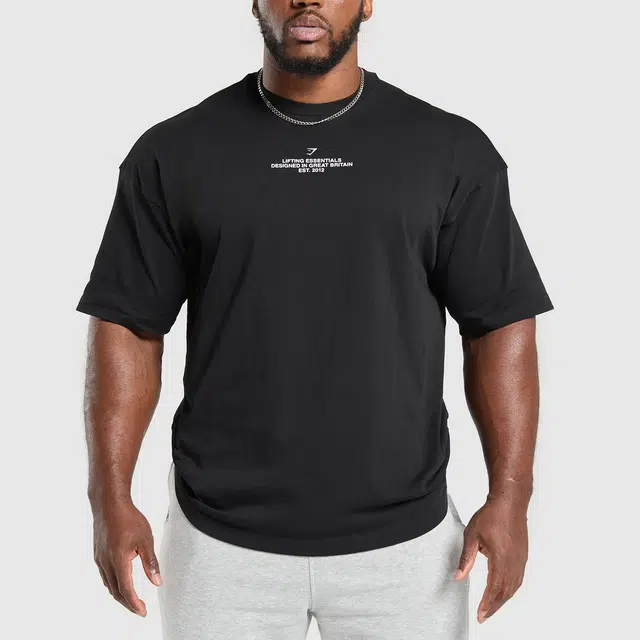 GYMSHARK T