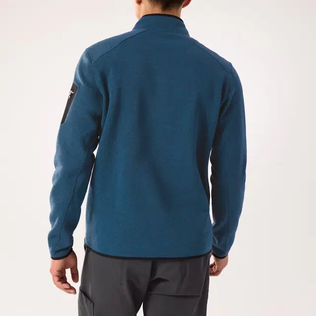 Arcteryx COVERT Logo12