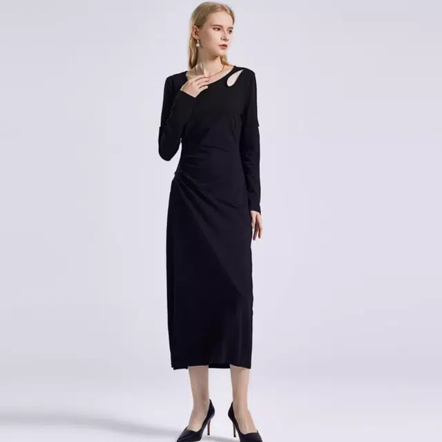 NINE WEST