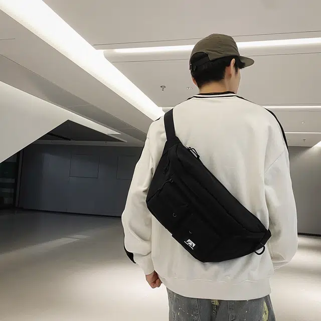 醇龙 简约运动学生休闲日系工装纯色 胸包斜挎包 尼龙 男女同款情侣款 多色