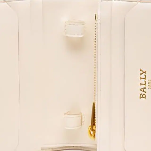 BALLY