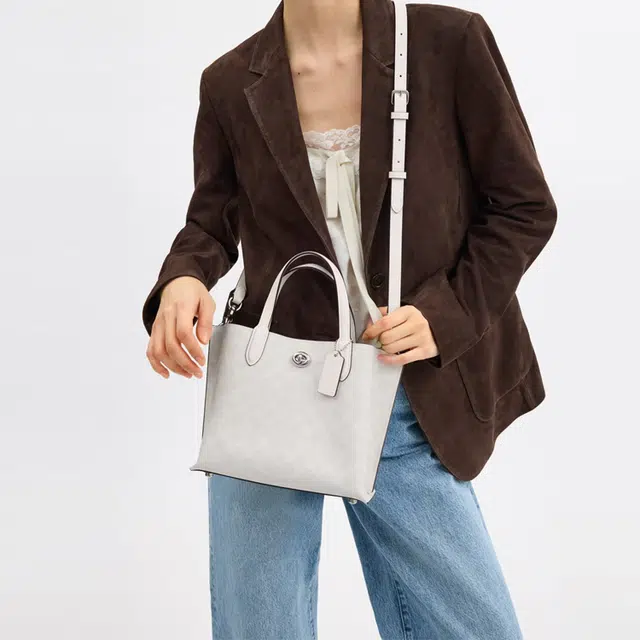 COACH Willow 24 Logo Tote