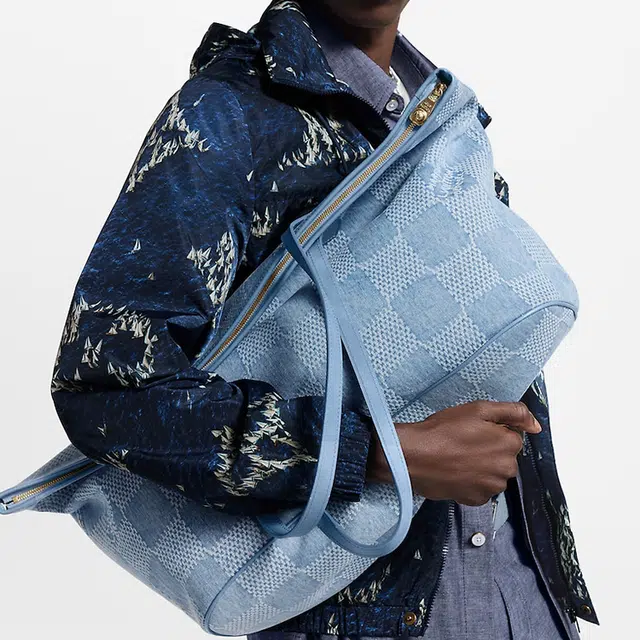 LOUIS VUITTON Nevereverfull